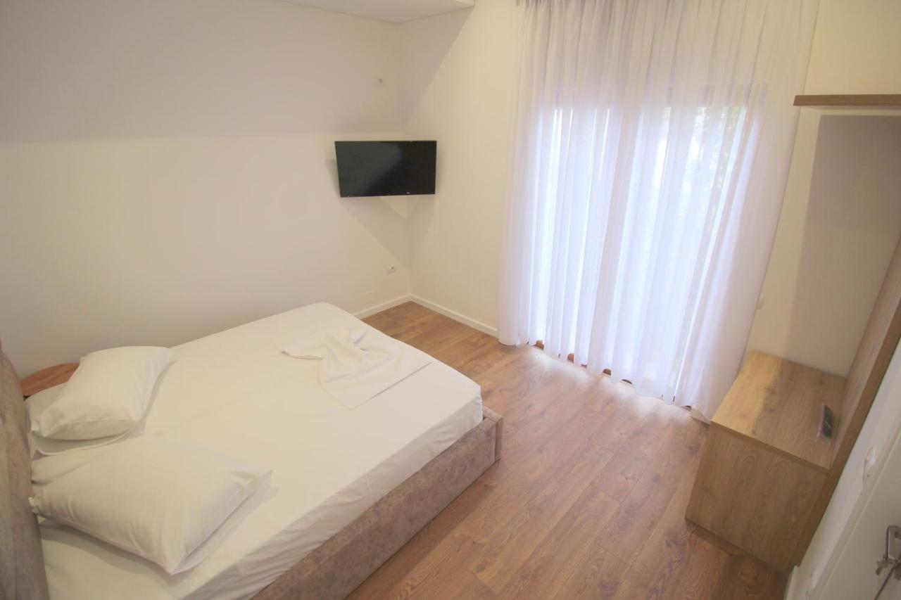 Juer Hotel Bajkaj Bagian luar foto