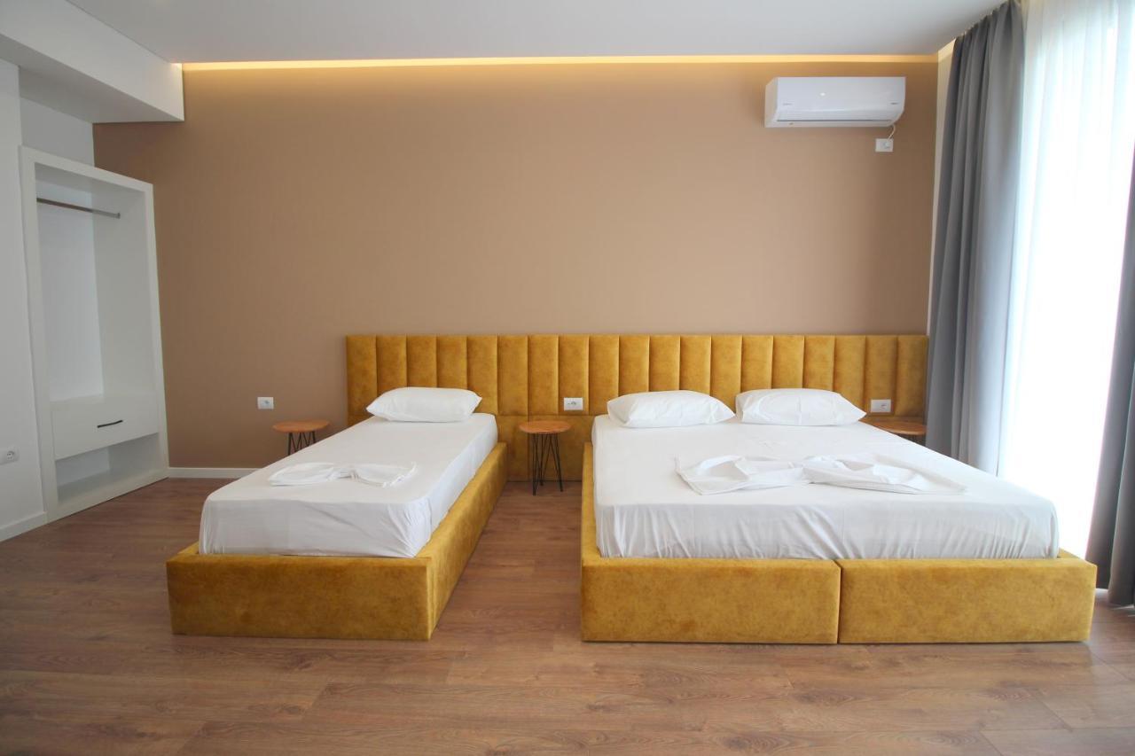 Juer Hotel Bajkaj Bagian luar foto