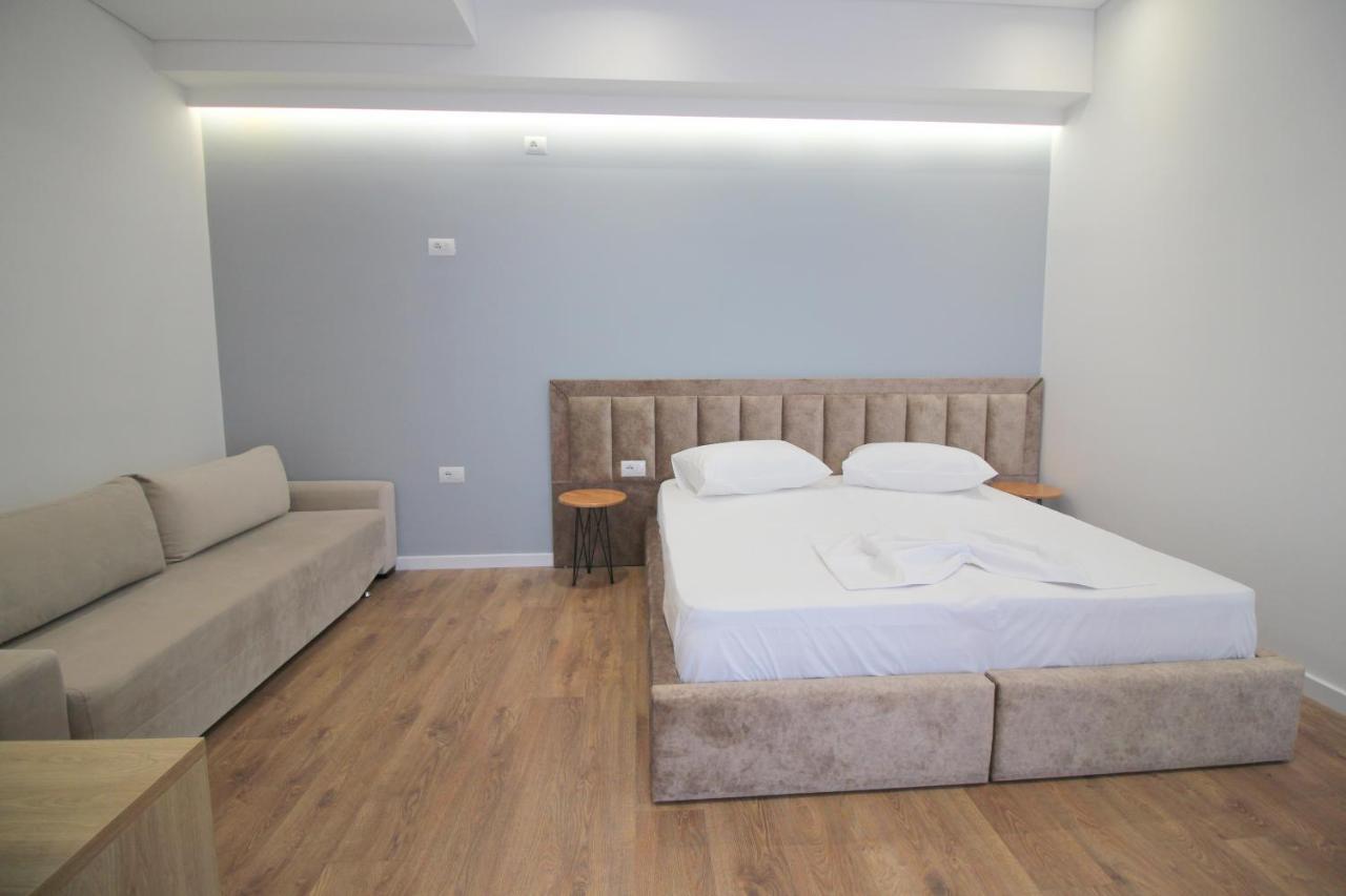 Juer Hotel Bajkaj Bagian luar foto