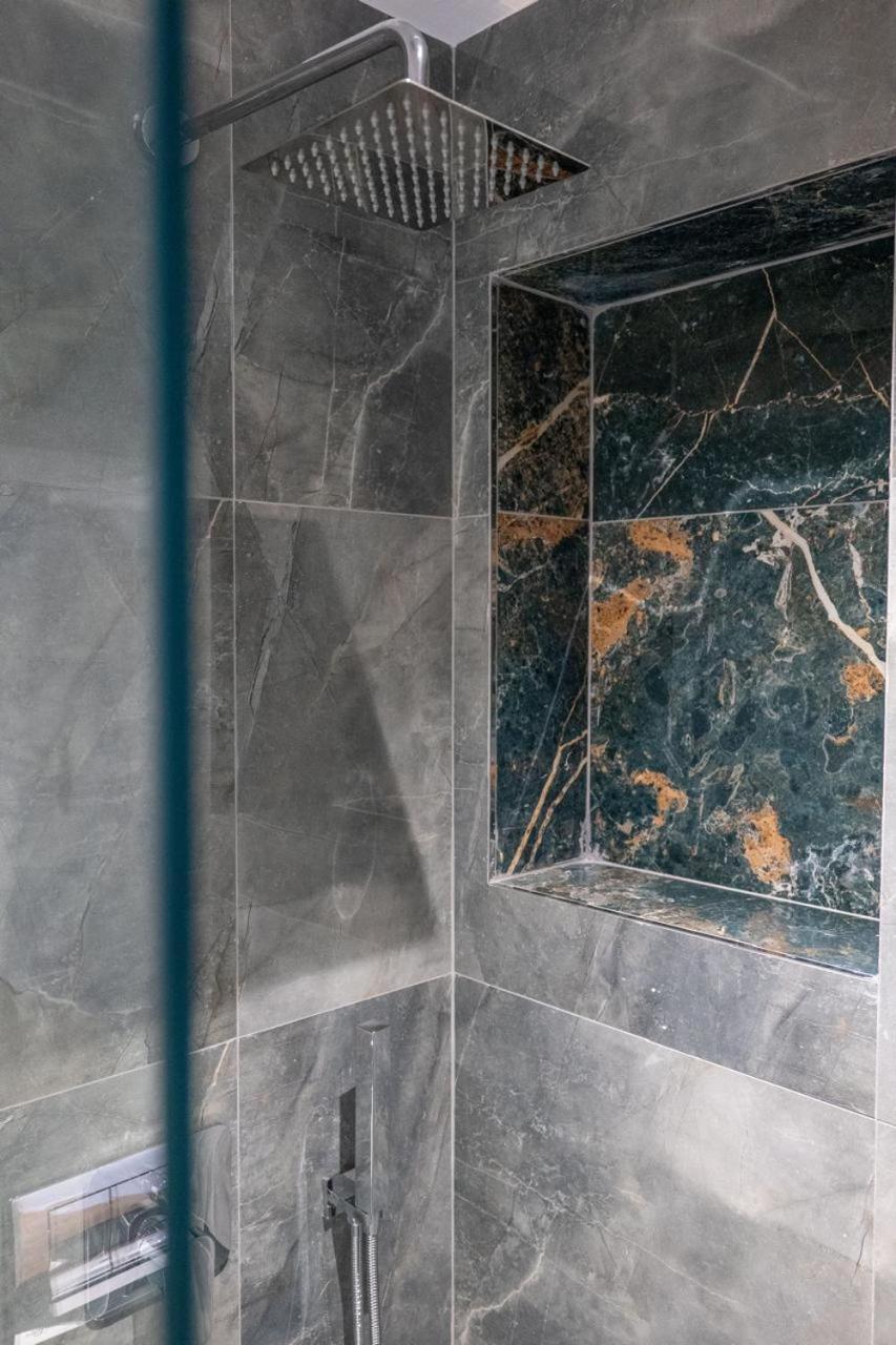 Juer Hotel Bajkaj Bagian luar foto